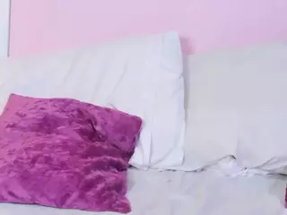 MiaWeiss's Live Sex Cam Show