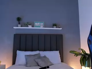 veronica185's Live Sex Cam Show