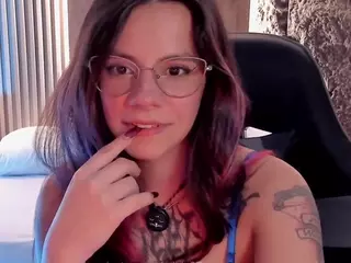 lydhia97's Live Sex Cam Show