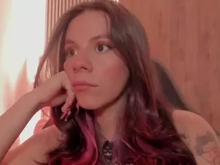 lydhia97's Live Sex Cam Show