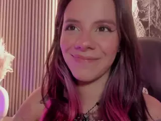 lydhia97's Live Sex Cam Show