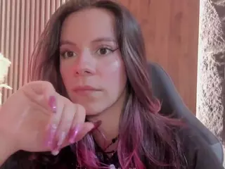 lydhia97's Live Sex Cam Show