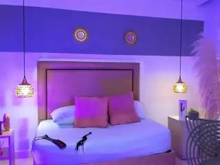 valeria-acosta's Live Sex Cam Show