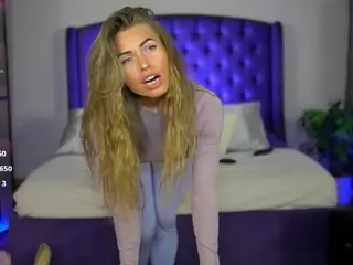 nikki-moore's Live Sex Cam Show