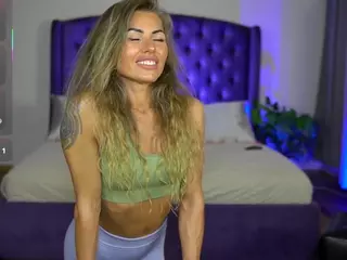 nikki-moore's Live Sex Cam Show