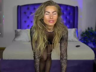 nikki-moore's Live Sex Cam Show