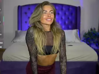 nikki-moore's Live Sex Cam Show