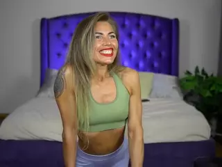 nikki-moore's Live Sex Cam Show