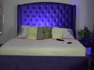 nikki-moore's Live Sex Cam Show