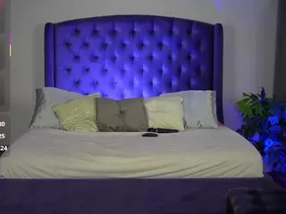 nikki-moore's Live Sex Cam Show