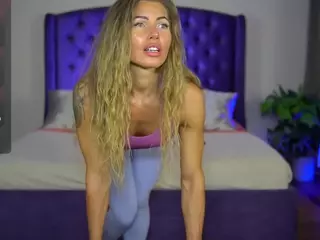 nikki-moore's Live Sex Cam Show