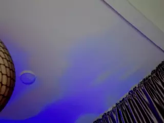 Hanna Byron's Live Sex Cam Show
