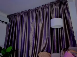 Hanna Byron's Live Sex Cam Show
