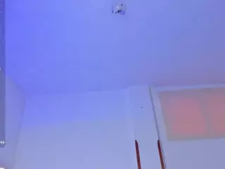 iris-torrez's Live Sex Cam Show