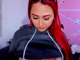 lucybeatifull's Live Sex Cam Show