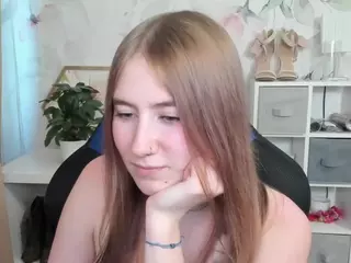 MeganxCute's Live Sex Cam Show