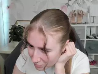 MeganxCute's Live Sex Cam Show