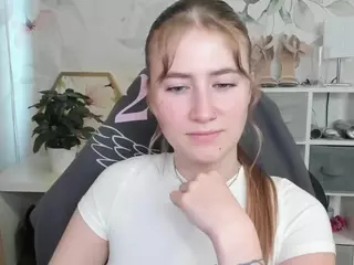 MeganxCute's Live Sex Cam Show
