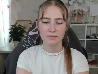 MeganxCute's Live Sex Cam Show