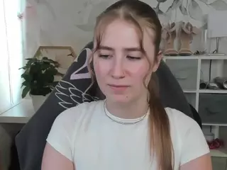 MeganxCute's Live Sex Cam Show