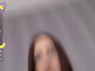 Amira's Live Sex Cam Show