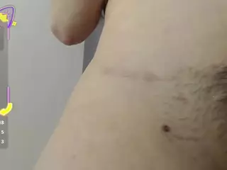 Amira's Live Sex Cam Show