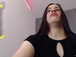 Amira's Live Sex Cam Show