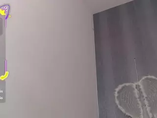 Amira's Live Sex Cam Show
