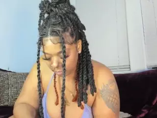 Sienna Divyne's Live Sex Cam Show