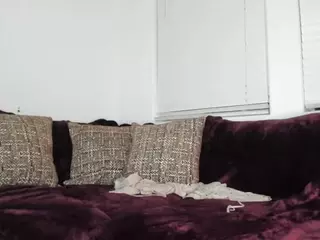 Sienna Divyne's Live Sex Cam Show