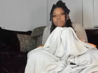 Sienna Divyne's Live Sex Cam Show