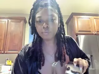 Sienna Divyne's Live Sex Cam Show