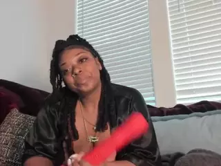 Sienna Divyne's Live Sex Cam Show