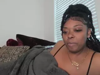 Sienna Divyne's Live Sex Cam Show