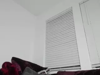 Sienna Divyne's Live Sex Cam Show