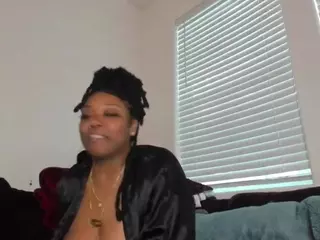 Sienna Divyne's Live Sex Cam Show
