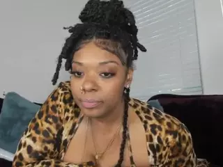 Sienna Divyne's Live Sex Cam Show