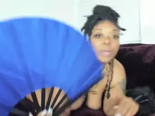 Sienna Divyne's Live Sex Cam Show