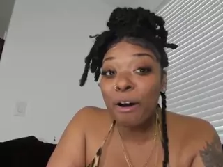 Sienna Divyne's Live Sex Cam Show