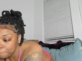 Sienna Divyne's Live Sex Cam Show
