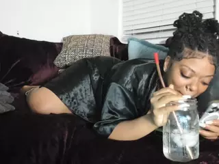 Sienna Divyne's Live Sex Cam Show