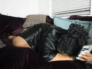 Sienna Divyne's Live Sex Cam Show