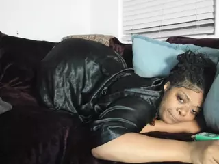 Sienna Divyne's Live Sex Cam Show