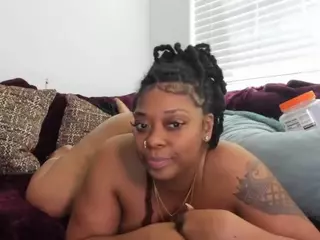 Sienna Divyne's Live Sex Cam Show