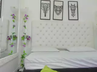 Scarlet-Stan's Live Sex Cam Show