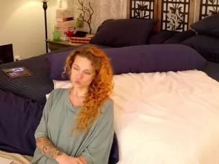 Peelin Off Like Clementine's Live Sex Cam Show