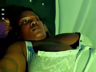 Agatha-Blossom's Live Sex Cam Show