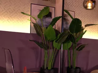 Elle Diane 👑's Live Sex Cam Show