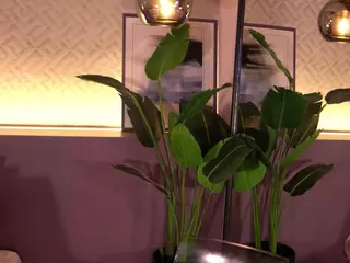 Elle Diane 👑's Live Sex Cam Show