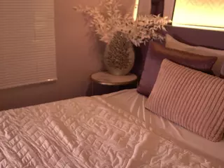 Elle Diane 👑's Live Sex Cam Show